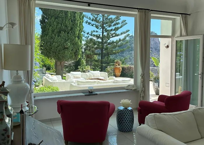 La Grande Bellezza Villa Capri